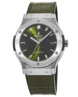 Hublot Classic Fusion Automatic Green Dial 42mm Titanium Men's Watch 542.nx.8970.lr