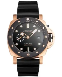 Panerai Submersible Black Dial Rubber Strap Men's Watch pam02070