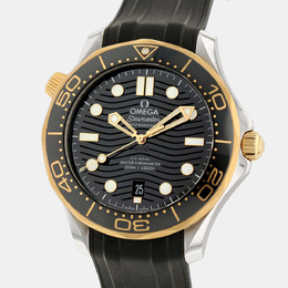 Omega Black 18K Yellow Gold And Stainless Steel Seamaster Diver300 210.22.42.20.01.001 Men's Wristwatch 42 mm 674582