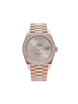 Rolex Day-Date XX circa 2023 (Ref: 22113557) - Pink Baton Dial, 18kt Rose Gold