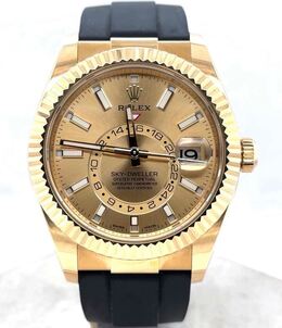 Pre-owned Rolex Sky Dweller 326238CSR Automatic Mens GMT Watch - Yellow Gold Case Champagne Dial
